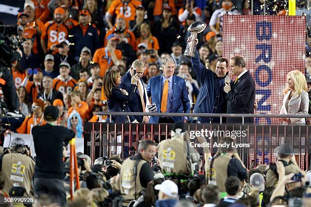 Gary Kubiak of the Denver Broncos celebrates with the Vince Lombardi Trophy after winning Super Bowl 50 at Levi's Stadium on February 7, 2016 in...