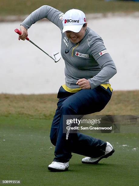 Ha Na Jang of South Korea celebrates winning the Coates Golf Championship Presented By R+L Carriers at Golden Ocala Golf Club on February 6, 2016 in...