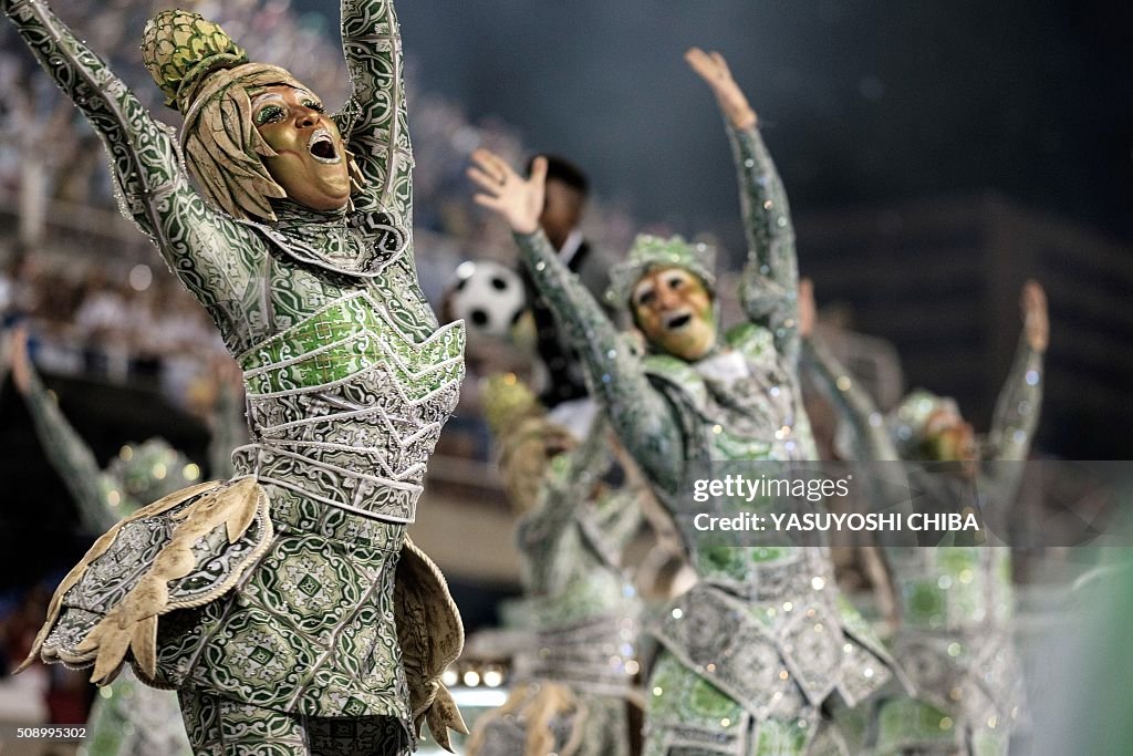 BRAZIL-CARNIVAL-RIO-PARADE-GRANDE RIO