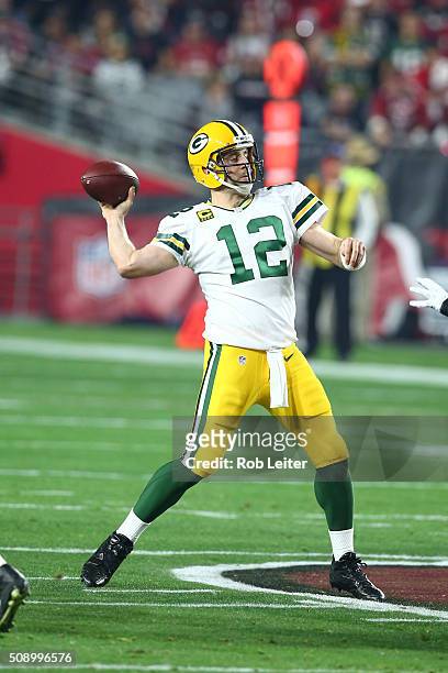 Aaron Rodgers of the Green Bay Packers in action during the game against the Arizona Cardinals at University of Phoenix Stadium on January 16, 2016...