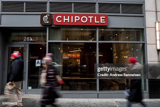Chipotle Walk In Chipotle Photos and Premium High Res Pictures - Getty Images