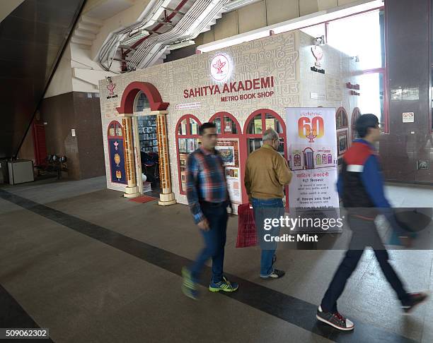 Kashmere Library 73 Kashmere Gate Metro Station Stock Photos, High-Res Pictures, and ...