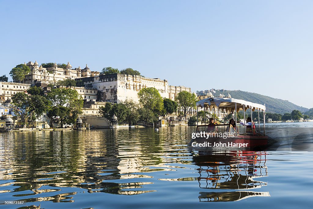 Lake Pichola, Udaipur, Rajasthan, India