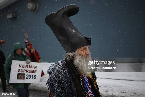 63 Vermin Supreme Stock Photos, High-Res Pictures, and Images - Getty