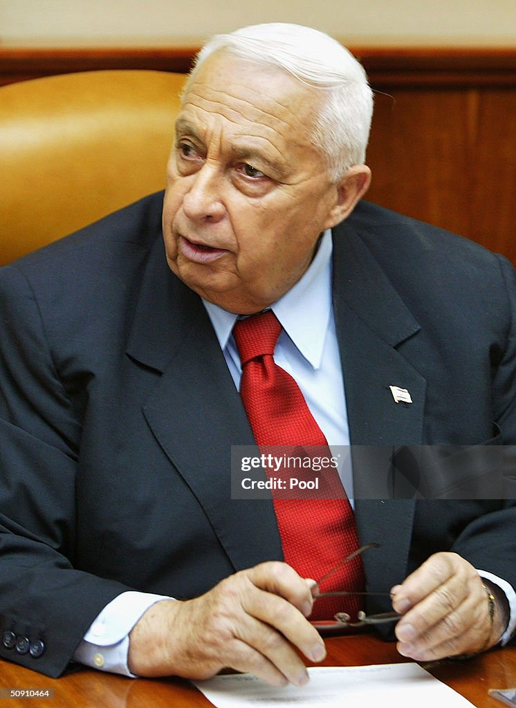 Ariel Sharon Postpones Cabinet Vote On Gaza Withdrawal