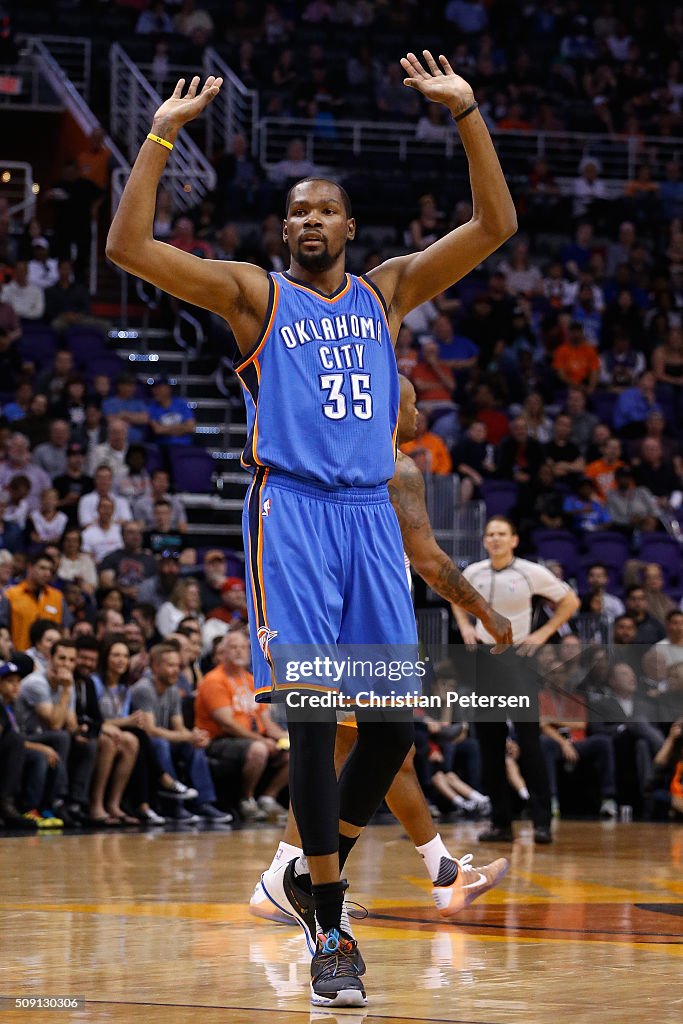 Oklahoma City Thunder v Phoenix Suns