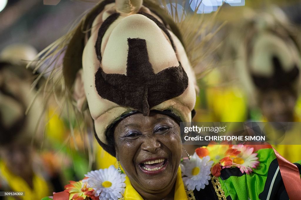 BRAZIL-CARNIVAL-RIO-PARADE-IMPERATRIZ