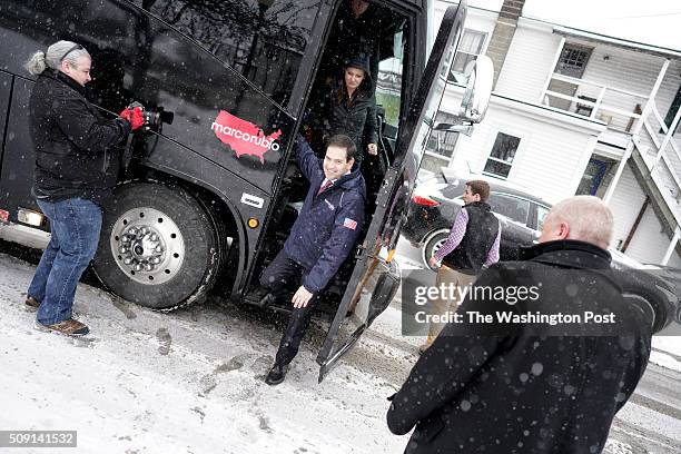 Republican presidential candidate Sen. Marco Rubio stops by the Village Trestle Restaurant, February 8, 2016 in Goffstown, New Hampshire.