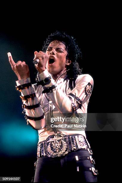 American musician Michael Jackson performs onstage at the Rosemont Horizon during his 'BAD' tour, Rosemont, Illinois, April 19, 1988.
