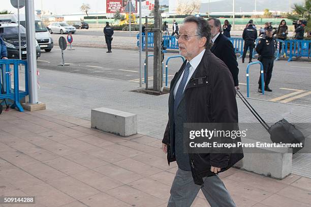 Former Councillor of the City of Valencia Alfonso Grau arrives at the courtroom at the Balearic School of Public Administration for summary...