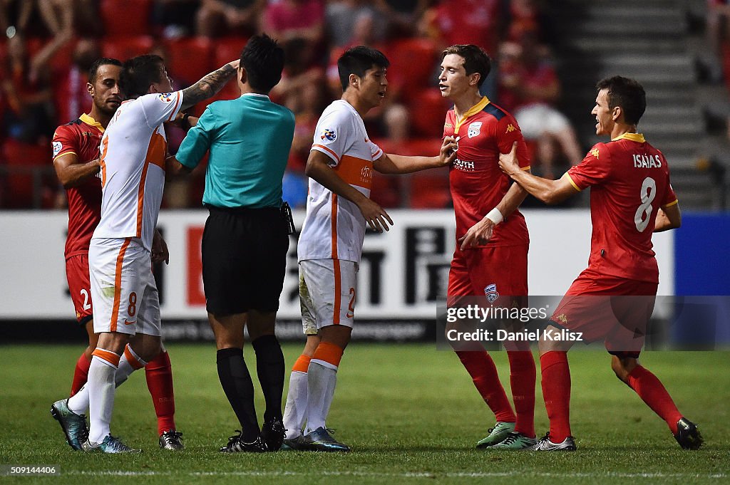 AFC Champions League Playoff - Adelaide United v Shandong Luneng