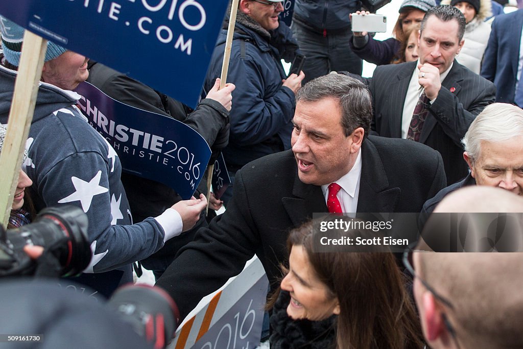 NJ Governor And GOP Presidential Candidate Chris Christie Campaigns On NH Primary Day