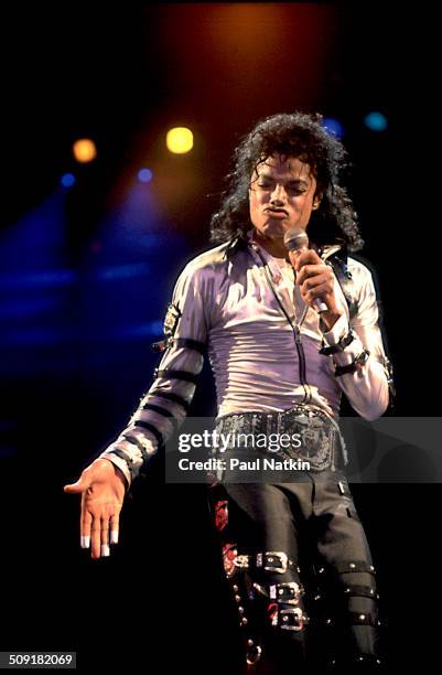 American musician Michael Jackson performs onstage at the Rosemont Horizon during his 'BAD' tour, Rosemont, Illinois, April 19, 1988.