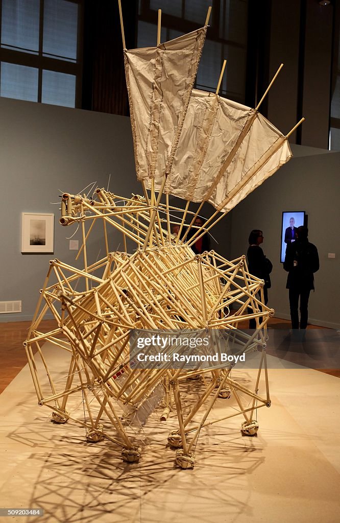 Strandbeest Machine Dutch artist Theo Jansen's 'Strandbeest' Animaris Adulari is on... News ...