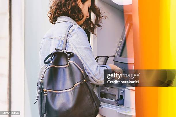 atm - einzahlungsbeleg stock-fotos und bilder