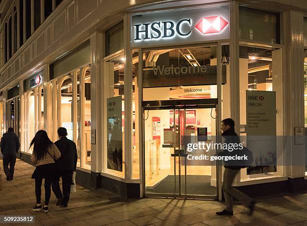 Hsbc Basic 176,922 Hsbc Stock Photos, High-Res Pictures, and Images - Getty Images