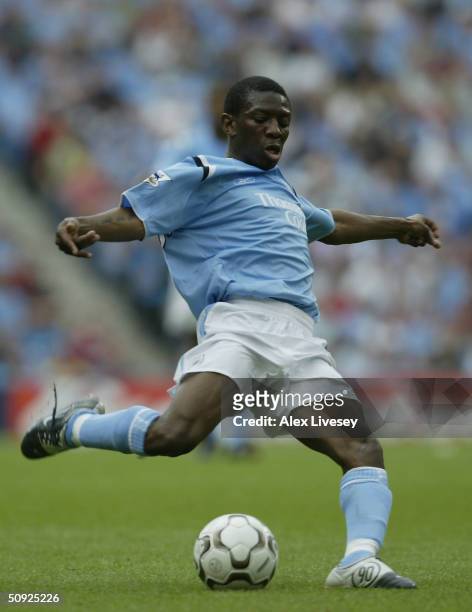 Shaun Wright-Phillips of Manchester City during the FA Barclaycard Premiership match between Manchester City and Everton at The City of Manchester...