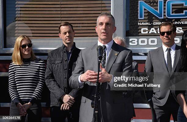Actors Emily Wickersham and Sean Murray, NCIS Director Andrew Traver and actor Michael Weatherly attend the cake cutting celebration for "NCIS" 300th...