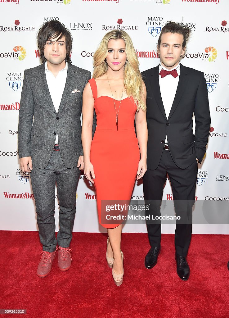 Musicians Neil Perry, Kimberly Perry, and Reid Perry of The Band ...