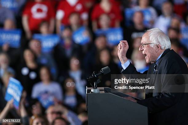 Sen. Bernie Sanders speaks on stage after declaring victory over Hillary Clinton in the New Hampshire Primary onFebruary 9, 2016 in Concord, New...