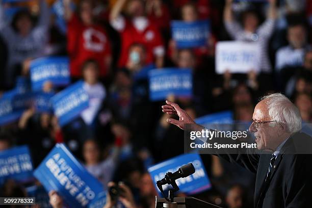 Sen. Bernie Sanders speaks onstage after declaring victory over Hillary Clinton in the New Hampshire primary on February 9, 2016 in Concord, New...