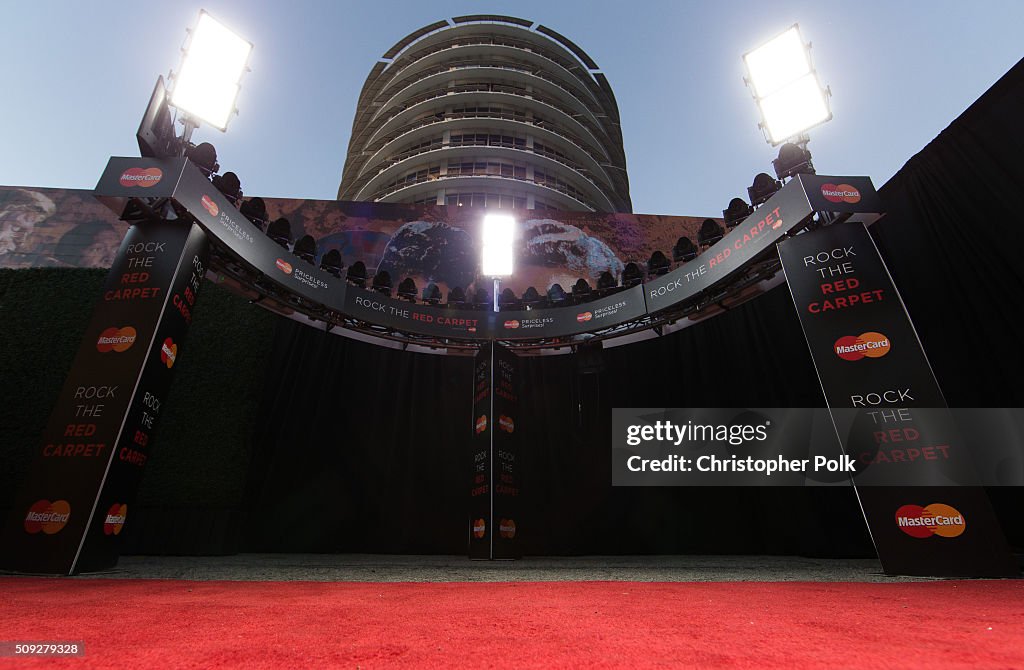 Christina Milian Surprises MasterCard Cardholders At The MasterCard Rock The Red Carpet Truck