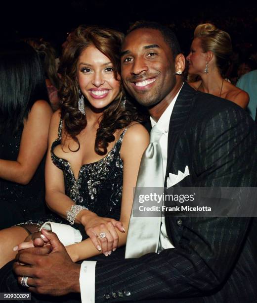 Professional basketball player Kobe Bryant and his wife Vanessa pose at the 2004 MTV Movie Awards at the Sony Pictures Studios on June 5, 2004 in...