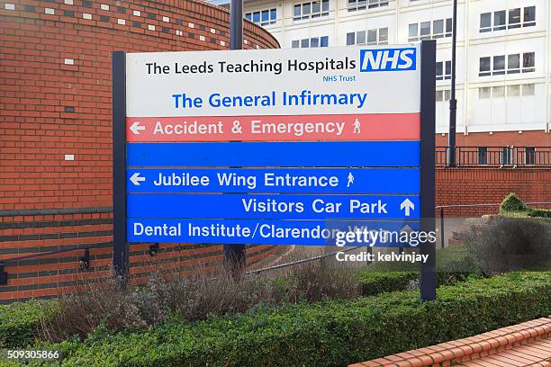 leeds general infirmary signpost - leeds stock pictures, royalty-free photos & images
