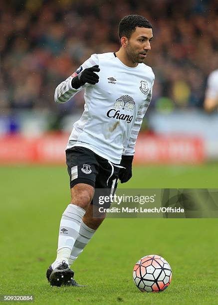 Aaron Lennon of Everton in action during the Emirates FA Cup Fourth Round match between Carlisle United and Everton at Brunton Park on January 31,...