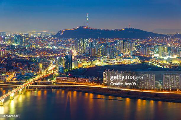 2 296 Korean Nightlife Stock Photos High Res Pictures And Images 2-296-korean-nightlife-stock-photos-high-res-pictures-and-images