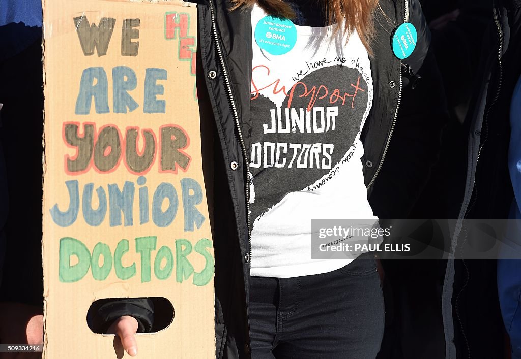 BRITAIN-HEALTH-DOCTORS-STRIKE