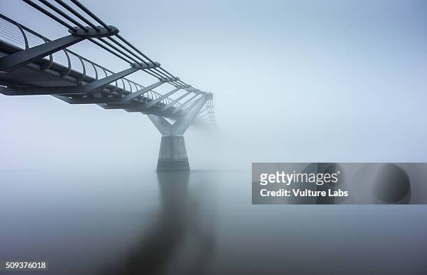 out of the blue, london - bridge fog stock pictures, royalty-free photos & images