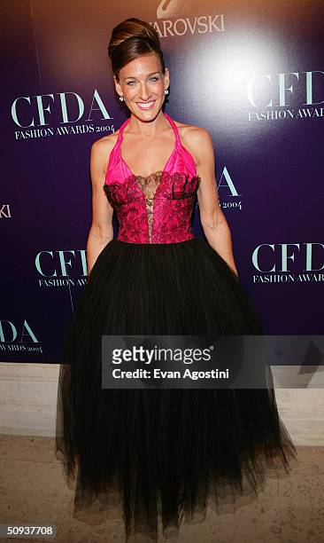 Actress Sarah Jessica Parker "Fashion Icon Award" recipient attends the "2004 CFDA Fashion Awards" at the New York Public Library June 7, 2004 in New...