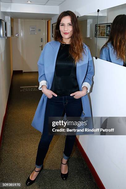 Actress Zoe Felix presents the Theater Play "Je vous ecoute", performed at Theatre Tristan Bernard, during the 'Vivement Dimanche' French TV Show at...