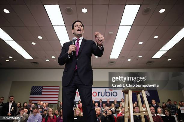 Republican presidential candidate Sen. Marco Rubio holds a campaign town hall at the Columbia Metropolitan Convention Center February 10, 2016 in...