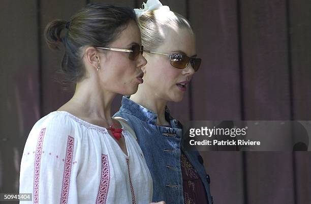 Actress Nicole Kidman enjoyed a short lunch at the Woollahra Eatery Nostimo with her pregnant sister Antonia. Nicole has been in Australia over the...
