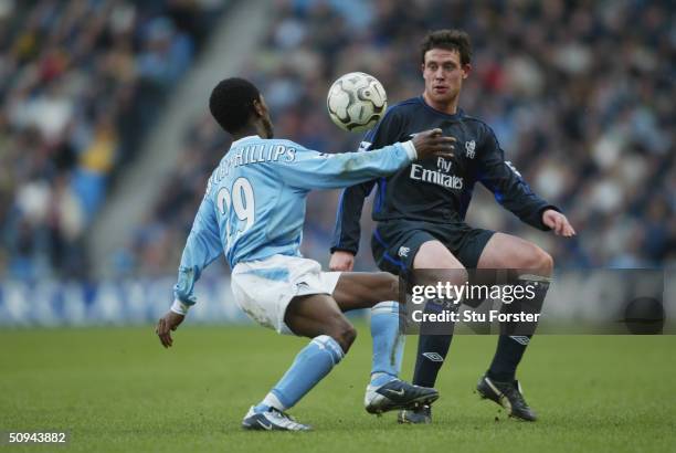Shaun Wright-Phillips of Manchester City looks to take the ball past Wayne Bridge of Chelsea during the FA Barclaycard Premiership match between...