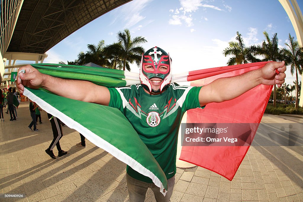 Mexico v Senegal - International Friendly