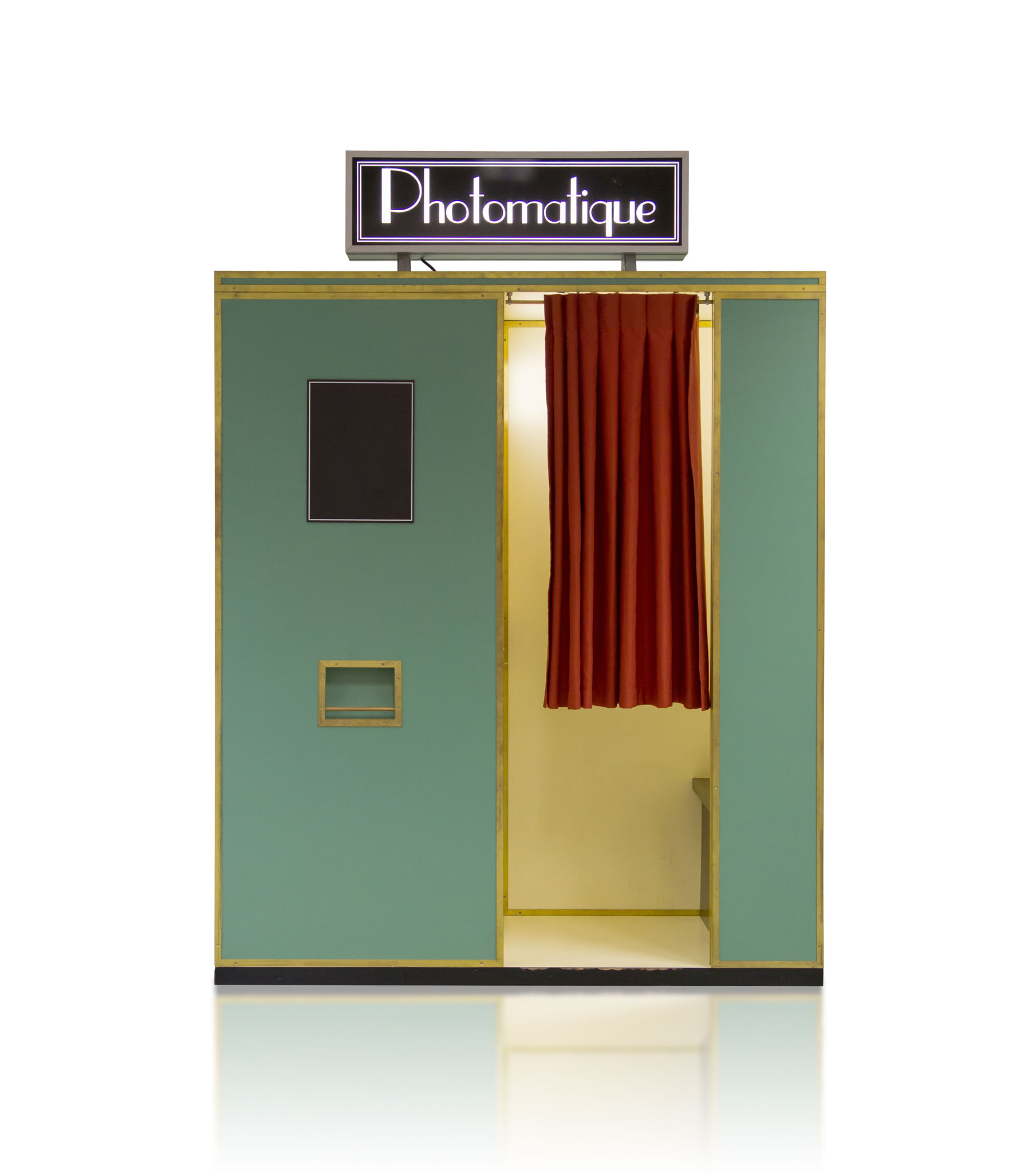 vintage photo booth