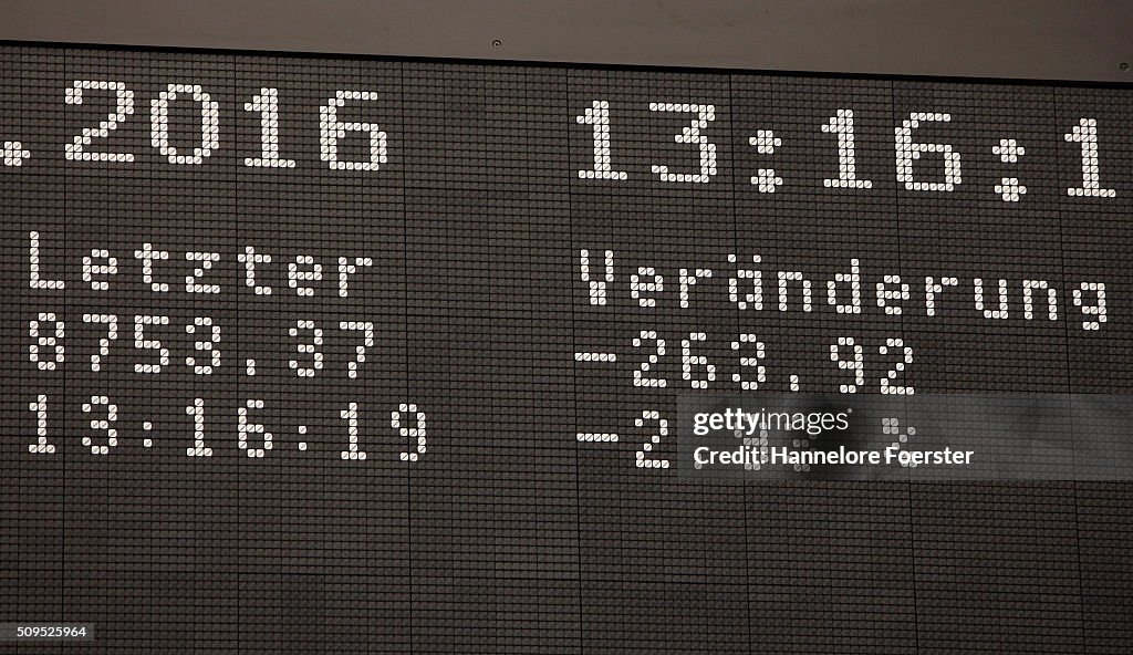 Markets Remain Volatile At Frankfurt Stock Exchange