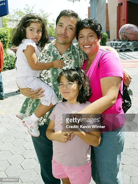 Actor Benito Martinez, his wife Laura and daughters Isabella and Victoria arrive at the premiere of Universal's "Two Brothers" at Universal Studios...