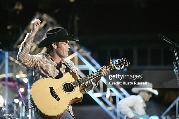Country music star Clay Walker performs onstage at the 2004 CMA Music Festival June 12, 2004 in Nashville, Tenessee. The four-day festival, the...