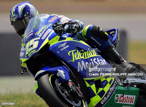 Motogp R6 2004 Valentino Rossi Catalunya 2004 Photos and Premium High Res Pictures ...