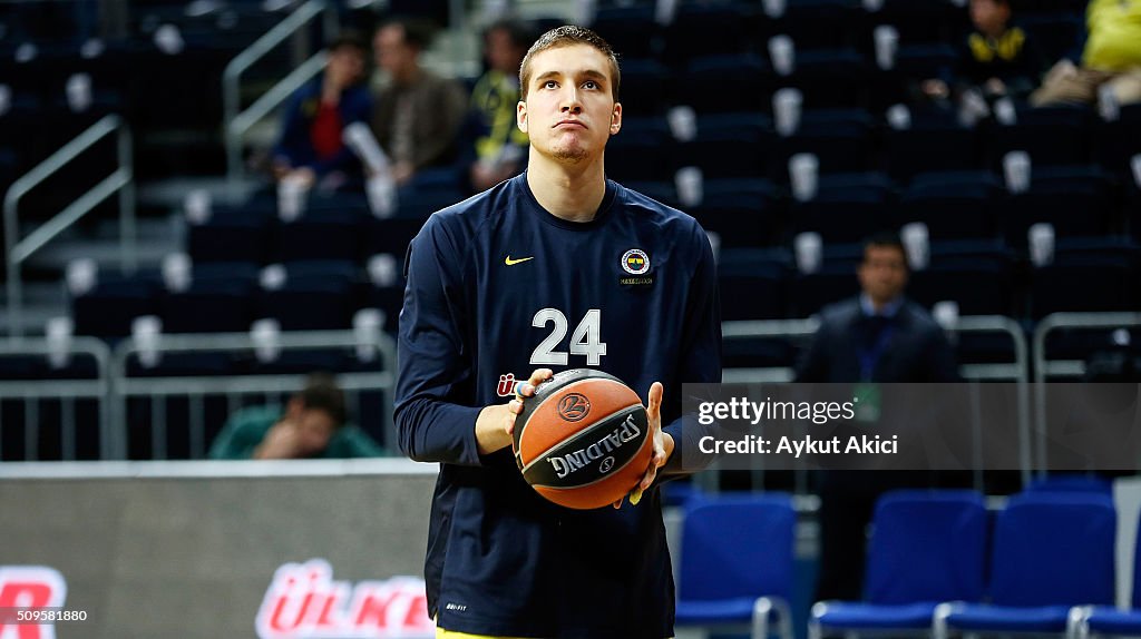 Fenerbahce Istanbul v Unicaja Malaga - Turkish Airlines Euroleague