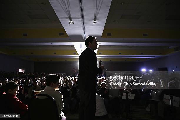 Republican presidential candidate Sen. Marco Rubio speaks at a campaign town hall meeting at the Crown Reef Beach Resort February 11, 2016 in Myrtle...