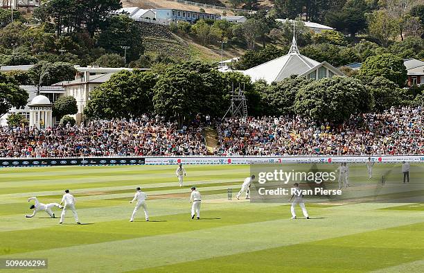 Peter Nevill of Australia takes a catch to dismiss Kane Williamson of New Zealand off the bowling of Peter Siddle of Australia during day one of the...