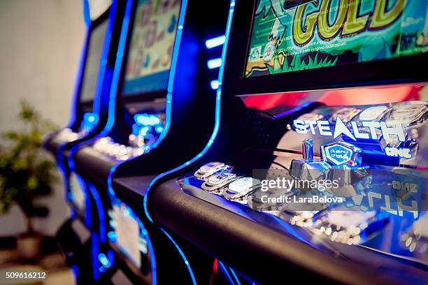 Generic Slot Machine 14 Generic Pokies Stock Photos, High-Res Pictures, and Images - Getty ...