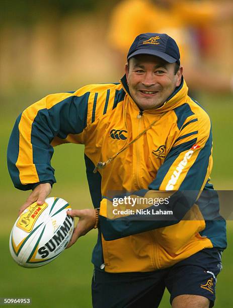 Coach Eddie Jones in action during the Ausralian Wallabies training session at Victoria Barracks June 16, 2004 in Sydney, Australia.