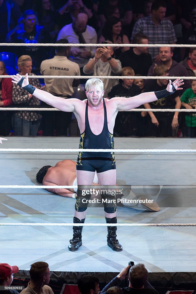 WWE Germany Live Cologne - Road To Wrestlemania