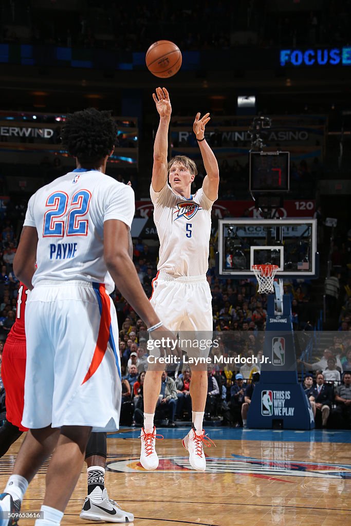 New Orleans Pelicans v Oklahoma City Thunder